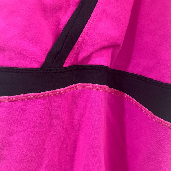 ⭐️LULULEMON ⭐️ Tank Top SZ 8 - Picture 3 of 6